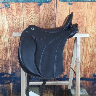 * Deuber Sattel „Majestro“ S3