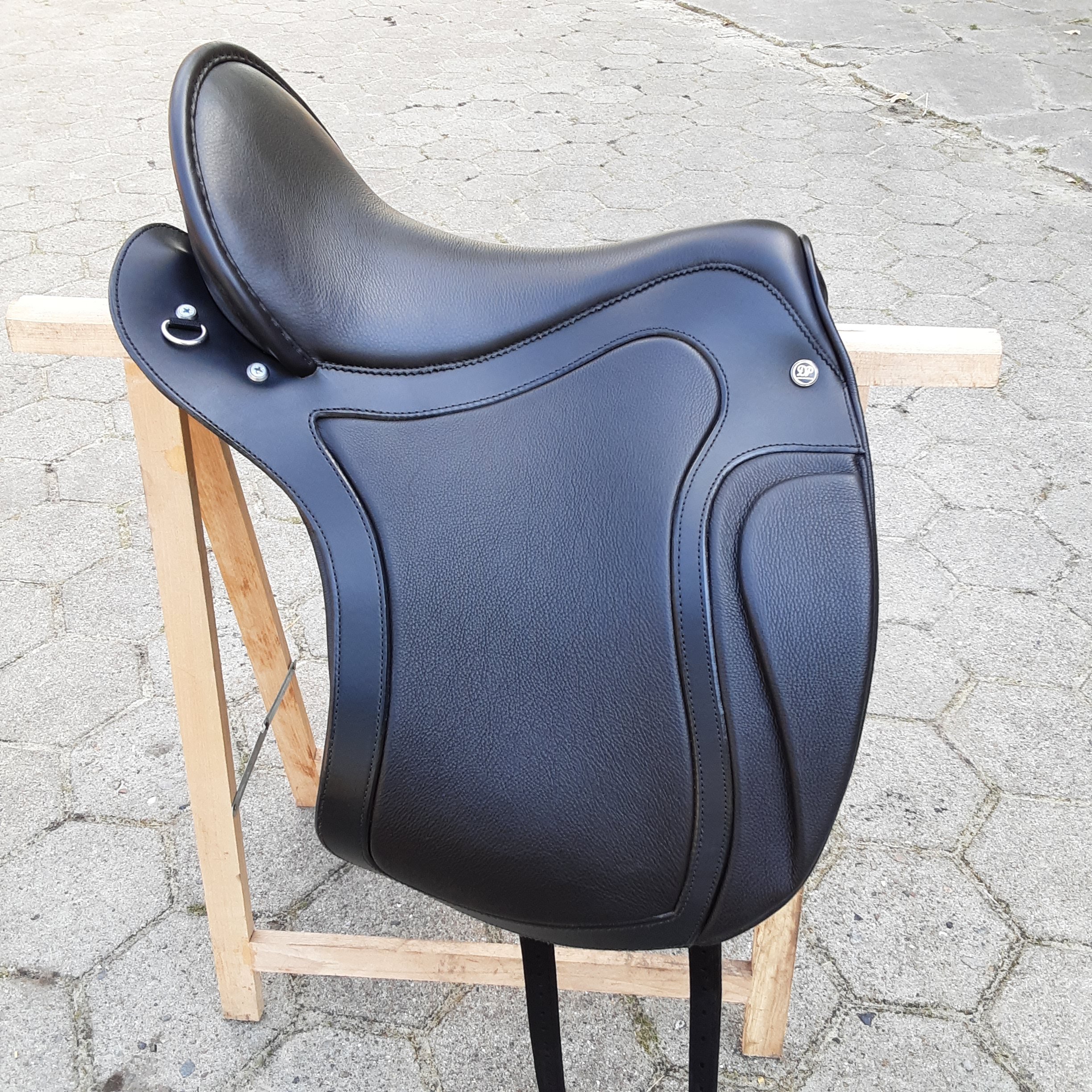 Deuber Sattel "Impuls SKL" S3 schwarz