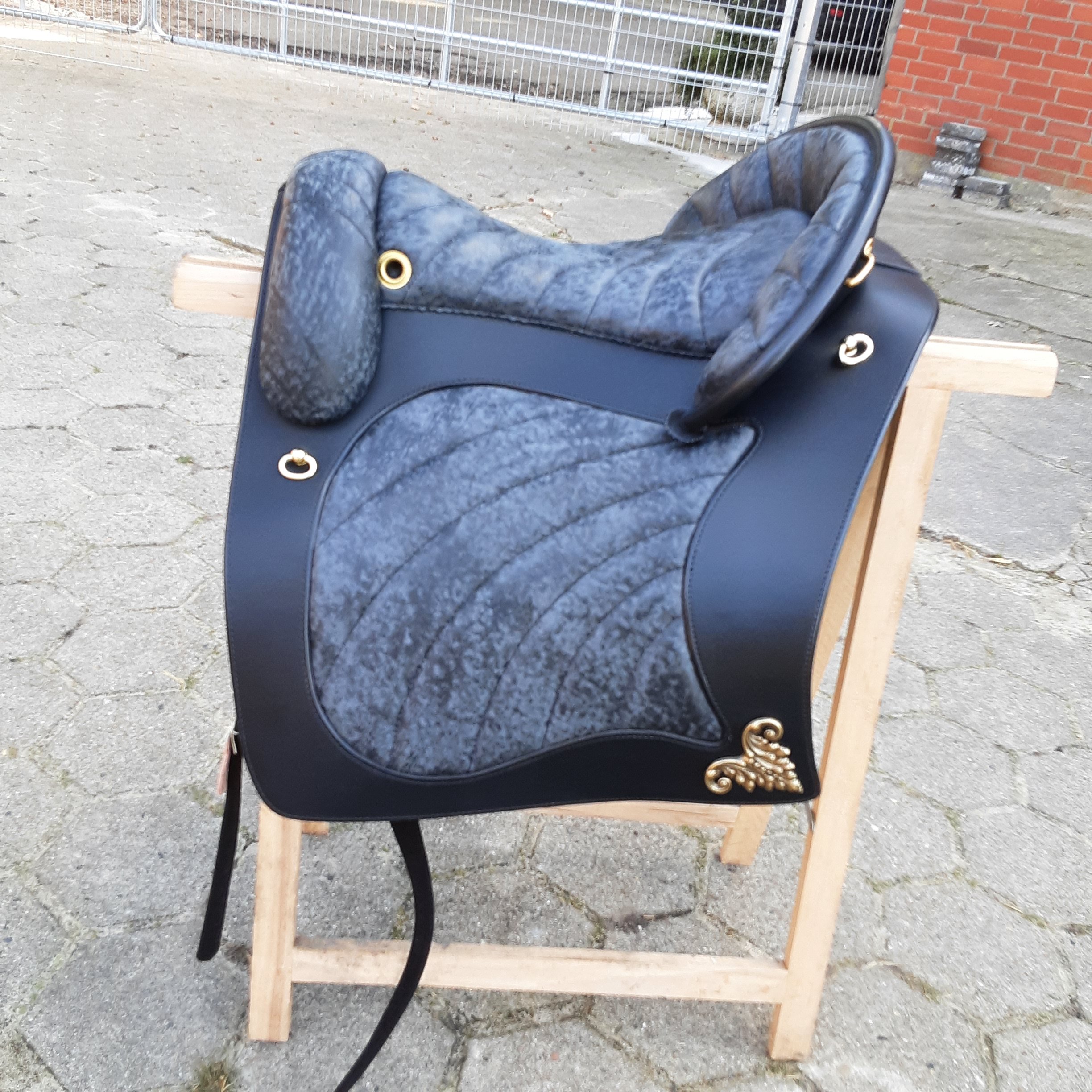 * Deuber "Espera" S3 Schwarz Aspen