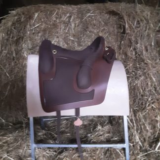 - Deuber Barocksattel "Cadiz" S2 havanna nubuk braun messing